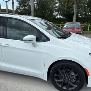صورة مصغرة 13 لـ 2022 Chrysler PACIFICA TOURING L