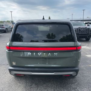صورة 7 لـ 2022 Rivian R1S LAUNCH EDITION