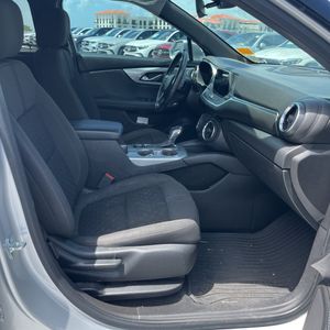صورة مصغرة 33 لـ 2020 Chevrolet BLAZER LT