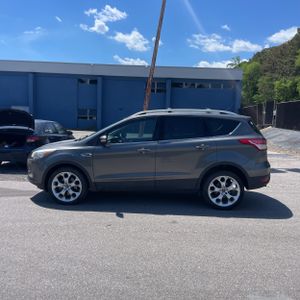 FORD ESCAPE TITANIUM - 3