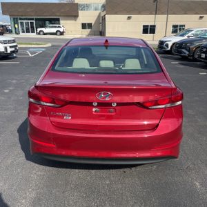 HYUNDAI ELANTRA SE - 7