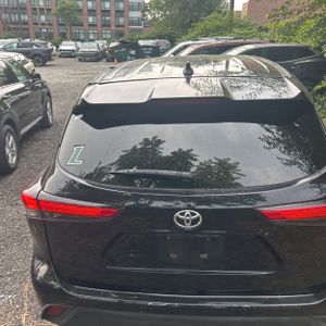 2022 Toyota HIGHLANDER LE 缩略图 16