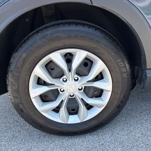 2025 Honda CR-V LX thumbnail 19
