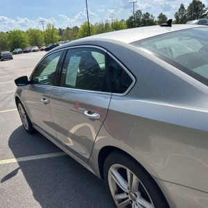 VOLKSWAGEN PASSAT 2.0L TDI SEL PREMIUM - 6