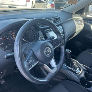 2018 Nissan ROGUE S thumbnail 64