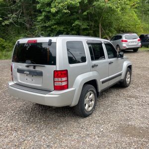 2012 JEEP LIBERTY SPORT 照片 8