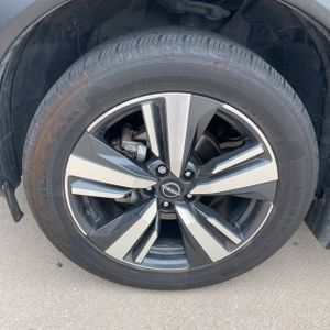 صورة مصغرة 17 لـ 2023 Nissan ROGUE SL