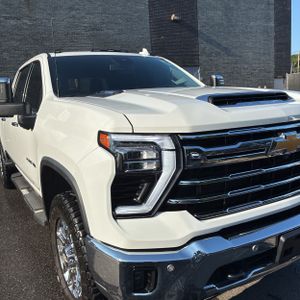 2024 Chevrolet SILVERADO 2500HD LTZ 缩略图 13
