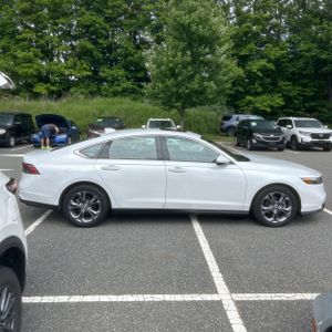 صورة 10 لـ 2024 Honda ACCORD EX