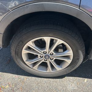 صورة مصغرة 19 لـ 2018 FORD ESCAPE SE