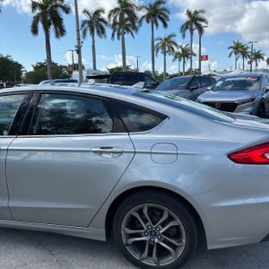 FORD FUSION SEL - 6