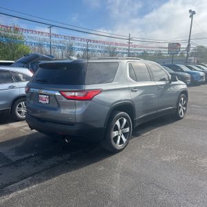 CHEVROLET TRAVERSE LT LEATHER - 8