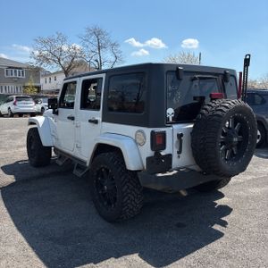 JEEP WRANGLER UNLIMITED SAHARA - 5