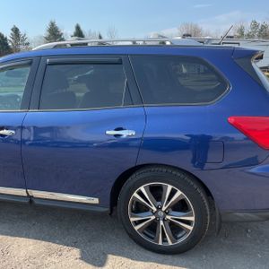 NISSAN PATHFINDER PLATINUM - 6