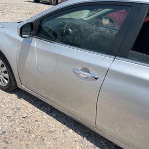 2015 Nissan SENTRA S — миниатюра 58