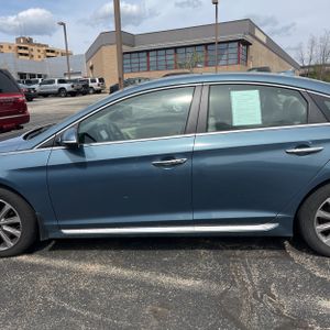 HYUNDAI SONATA LIMITED - 4