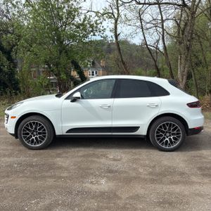 PORSCHE MACAN BASE - 3