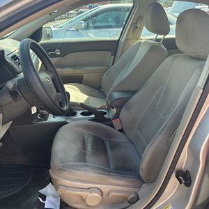 صورة مصغرة 32 لـ 2010 FORD FUSION S