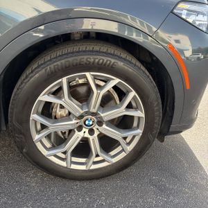 2021 BMW X7 XDRIVE40I 缩略图 20