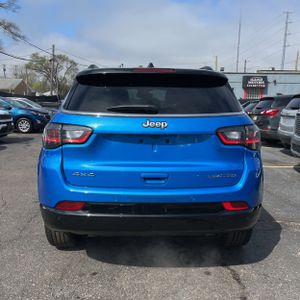 JEEP COMPASS LIMITED 4X4 - 7