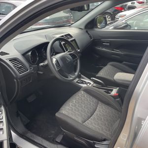 صورة 30 لـ 2026 Mitsubishi OUTLANDER SPORT 2.0 S