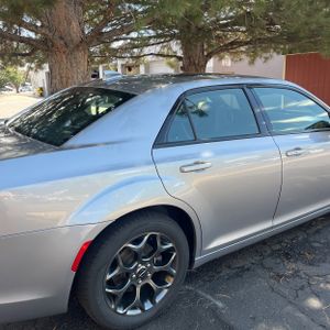 2017 Chrysler 300 300S 照片 9