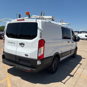 FORD TRANSIT 150 - 8