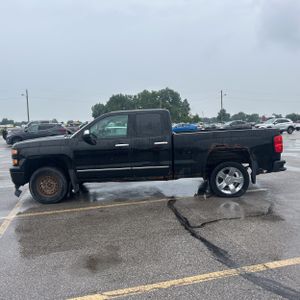 2015 Chevrolet SILVERADO 1500 LT Z71 — фото 3