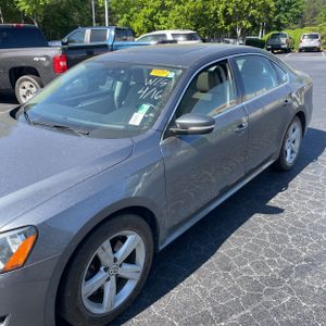 VOLKSWAGEN PASSAT SE PZEV - 2