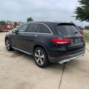 MERCEDES-BENZ GLC - 5