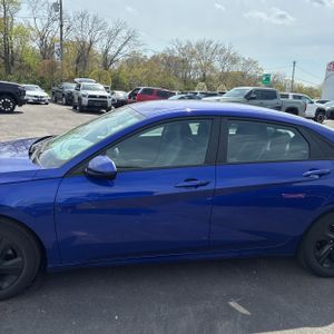 HYUNDAI ELANTRA SEL - 4