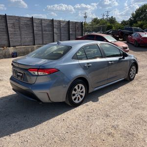 صورة 8 لـ 2022 Toyota COROLLA LE