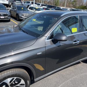 MERCEDES-BENZ GLC - 2