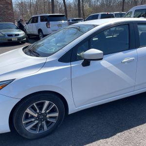 NISSAN VERSA 1.6 SV - 2