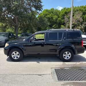 2012 Nissan PATHFINDER S 照片 3