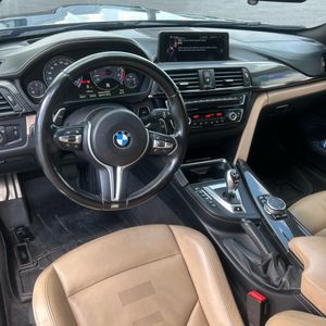 2015 BMW M4 BASE 照片 37