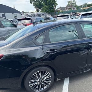 2024 KIA FORTE GT-LINE 照片 9