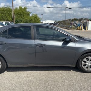 صورة مصغرة 11 لـ 2017 Toyota COROLLA L