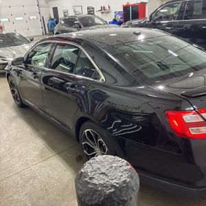 FORD TAURUS SHO - 5