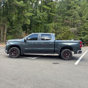 صورة 3 لـ 2021 Chevrolet SILVERADO 1500 LT