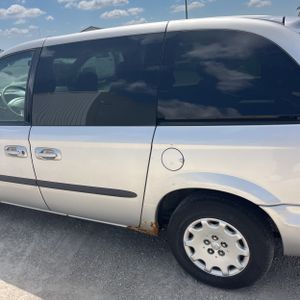 صورة 6 لـ 2003 Chrysler VOYAGER LX POPULAR