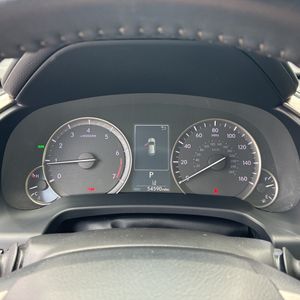 صورة مصغرة 38 لـ 2022 Lexus RX 350 BASE