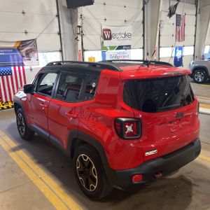 JEEP RENEGADE TRAILHAWK - 3