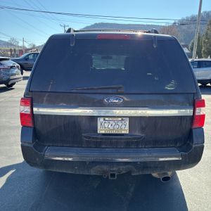 FORD EXPEDITION XLT - 7