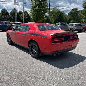 صورة 5 لـ 2021 Dodge CHALLENGER GT