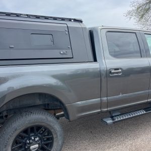 FORD F-250 SUPER DUTY LARIAT - 9