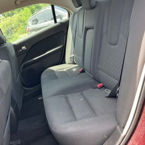صورة مصغرة 34 لـ 2012 FORD FUSION SE