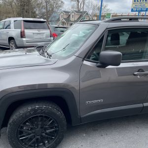 JEEP RENEGADE SPORT - 2