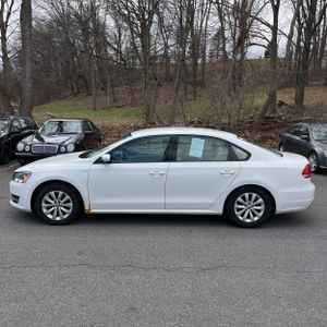 VOLKSWAGEN PASSAT 1.8T WOLFSBURG EDITION - 3