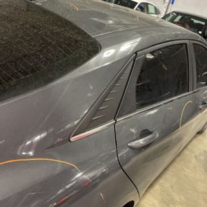 HYUNDAI ELANTRA LIMITED - 9